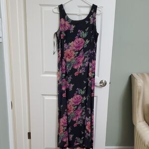 Jones New York Black and Pink Floral Maxi Dress